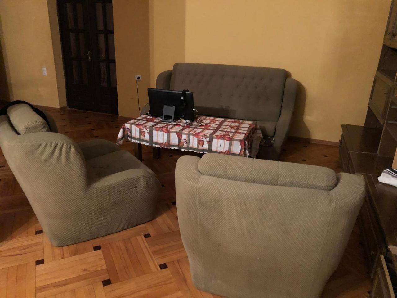 Lucky Family Hotel Tbilisi Luaran gambar